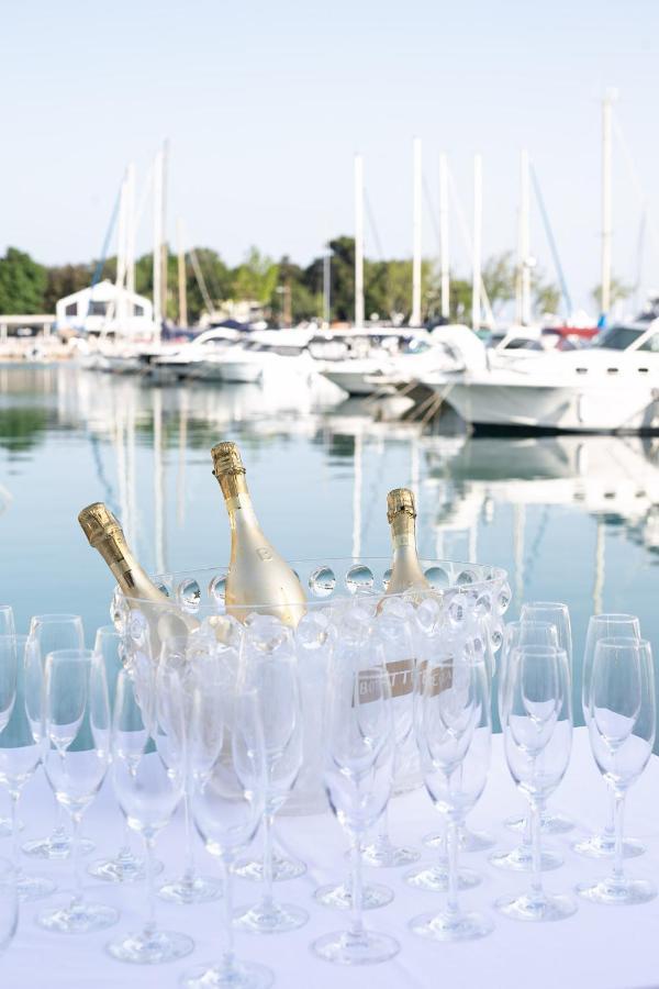 Apartments Marina Novi Novi Vinodolski Zewnętrze zdjęcie