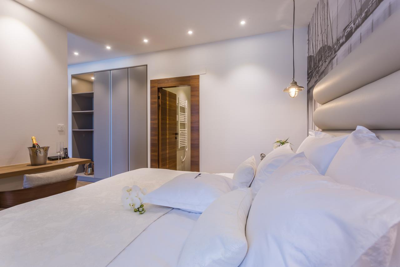 Apartments Marina Novi Novi Vinodolski Zewnętrze zdjęcie