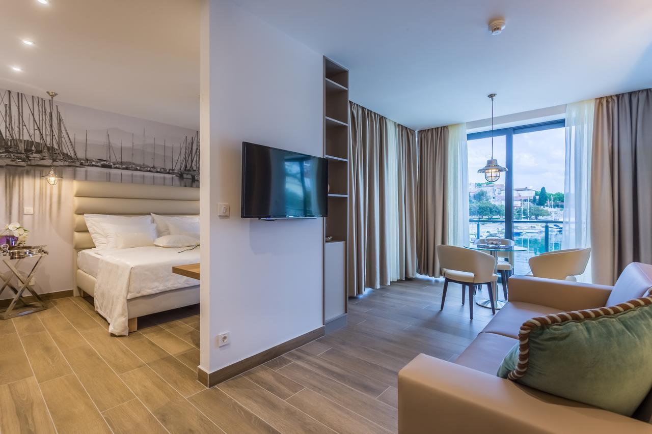 Apartments Marina Novi Novi Vinodolski Zewnętrze zdjęcie