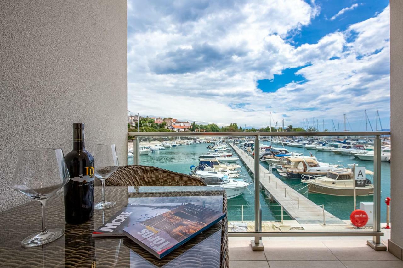 Apartments Marina Novi Novi Vinodolski Zewnętrze zdjęcie